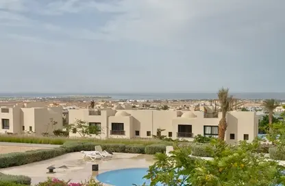 Apartment - 2 Bedrooms - 2 Bathrooms for sale in Makadi Orascom Resort - Makadi - Hurghada - Red Sea