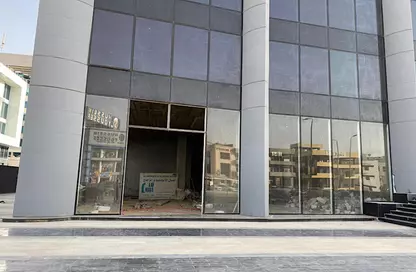 Office Space - Studio - 4 Bathrooms for rent in Bank Center Street - South Teseen St. - The 5th Settlement - New Cairo City - Cairo