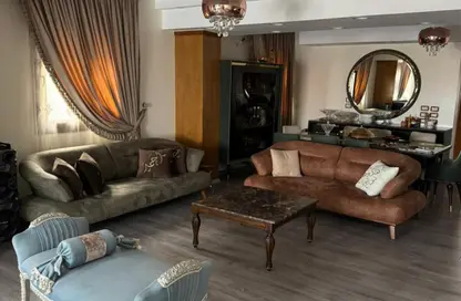 فيلا - 5 غرف نوم - 3 حمامات للبيع في المنطقة السياحية الرابعة - المنطقة السياحية - الحي المتميز - مدينة 6 أكتوبر - الجيزة