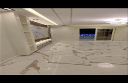 شقة - 3 غرف نوم - 3 حمامات للبيع في المهندسين - الجيزة