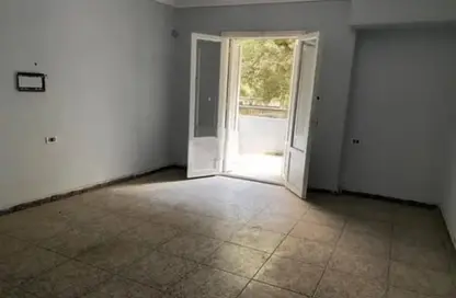 Apartment - 3 Bedrooms - 1 Bathroom for rent in Al Hegaz St. - Roxy - Heliopolis - Masr El Gedida - Cairo