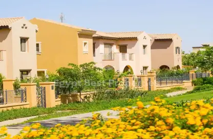Townhouse - 4 Bedrooms - 4 Bathrooms for sale in Levana - Uptown Cairo - Mokattam - Cairo