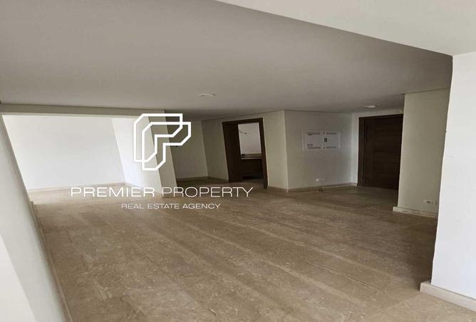8118520 - Property Image 2