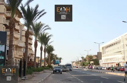Apartment - 3 Bedrooms - 1 Bathroom for sale in Arabia Area - Hurghada - Red Sea