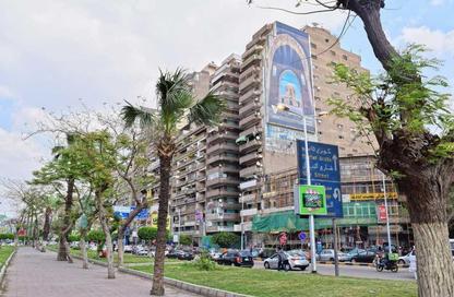 Whole Building - Studio - 7+ Bathrooms for sale in Gameat Al Dewal Al Arabeya St. - Mohandessin - Giza