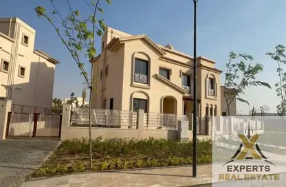 Twin House - 3 Bedrooms - 3 Bathrooms for sale in Madinaty - Cairo