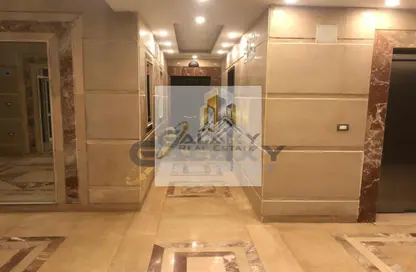شقة - 3 غرف نوم - 2 حمامات للبيع في مدينة وصال - كمبوندات الشروق - مدينة الشروق - القاهرة