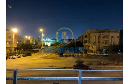 شقة - 3 غرف نوم - 2 حمامات للبيع في الحي السابع - الشيخ زايد - الجيزة
