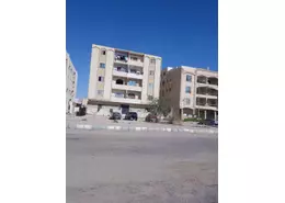 شقة - 3 غرف نوم - 2 حمامات للبيع في المنطقة الثالثة - مدينة الشروق - القاهرة