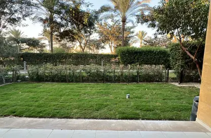 شقة - 2 غرف نوم - 2 حمامات للبيع في التو - اب تاون كايرو - المقطم - القاهرة