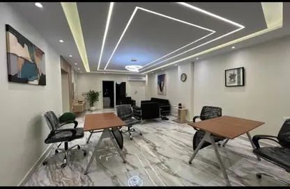 مساحات مكتبية - استوديو - 2 حمامات للايجار في المهندسين - الجيزة