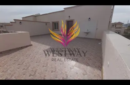 Twin House - 5 Bedrooms - 4 Bathrooms for rent in Greens - 6th District - Sheikh Zayed City - Giza