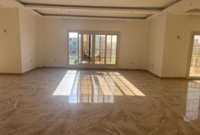 8515973 - Property Main Image