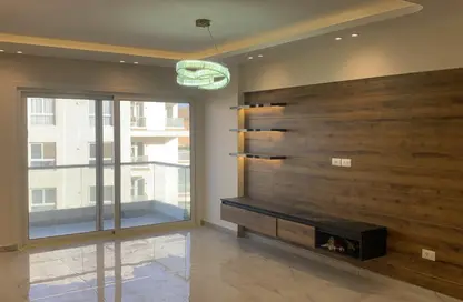 Apartment - 3 Bedrooms - 3 Bathrooms for sale in Al  Rabwa - Sheikh Zayed Compounds - Sheikh Zayed City - Giza