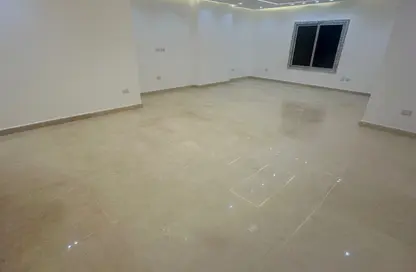 شقة - 3 غرف نوم - 2 حمامات للايجار في الشطر السادس - زهراء المعادي - حي المعادي - القاهرة