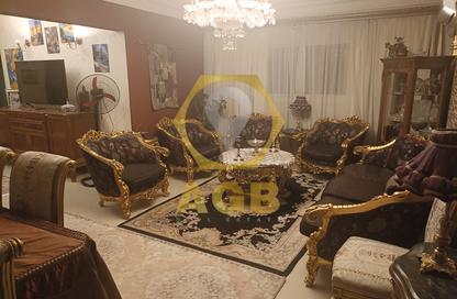 شقة - 3 غرف نوم - 1 حمام للبيع في شارع عبد الحميد بدوي - ميدان الحجاز - النزهة - القاهرة