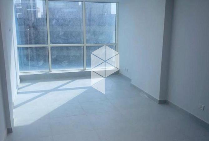 8171830 - Property Main Image