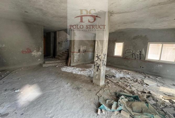 8053947 - Property Image 2