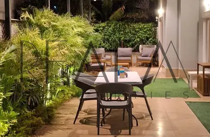 Villa - 3 Bedrooms - 4 Bathrooms for sale in Six West - Beverly Hills - Sheikh Zayed Compounds - Sheikh Zayed City - Giza