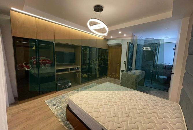 8312710 - Property Image 3