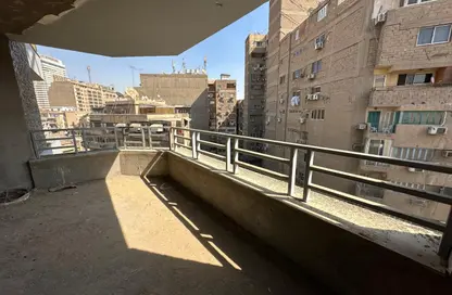 Apartment - 3 Bedrooms - 3 Bathrooms for sale in Al Mesaha St. - Dokki - Giza