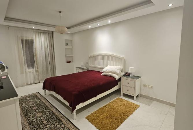 8233648 - Property Image 3