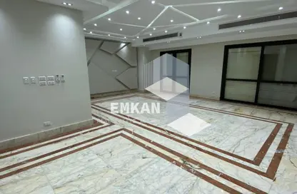 شقة - 3 غرف نوم - 3 حمامات للبيع في ذا كورت ياردز - كمبوندات الشيخ زايد - الشيخ زايد - الجيزة