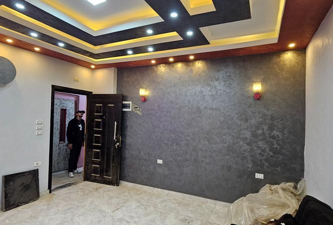 8555189 - Property Image 2