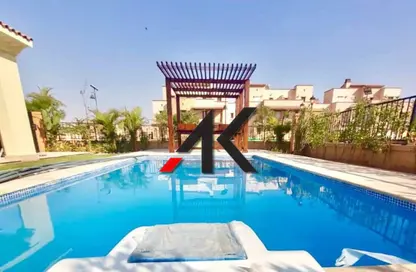 Villa - 6 Bedrooms - 7 Bathrooms for sale in Gardenia Springs - Ext North Inves Area - New Cairo City - Cairo