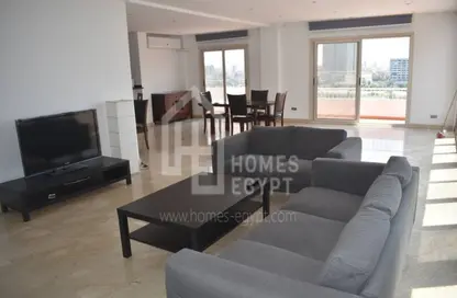 Apartment - 3 Bedrooms - 3 Bathrooms for rent in Kamal Al Tawil St. (El Montazah) - Zamalek - Cairo