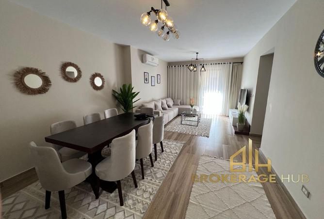 8305843 - Property Image 2