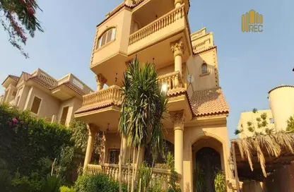 Villa for sale in Street 50 Omar Ibn Al Khattab - Neighborhood C - 2nd District West - Shorouk City - Cairo