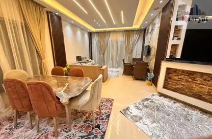 شقة - 3 غرف نوم - 2 حمامات للايجار في مدينة وصال - كمبوندات الشروق - مدينة الشروق - القاهرة