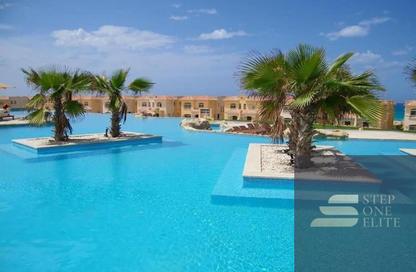 Chalet - 2 Bedrooms - 2 Bathrooms for sale in Telal Al Sokhna - Al Ain Al Sokhna - Suez