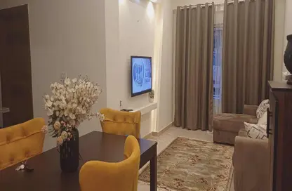 Apartment - 2 Bedrooms - 1 Bathroom for rent in Degla Gardens - Hadayek October - 6 October City - Giza