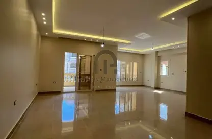 Apartment - 3 Bedrooms - 3 Bathrooms for rent in El Yasmeen 1 - El Yasmeen - New Cairo City - Cairo