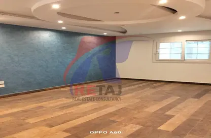 Apartment - 3 Bedrooms - 2 Bathrooms for sale in Makram Ebeid St. - 6th Zone - Nasr City - Cairo