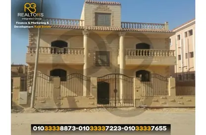 Villa - 5 Bedrooms - 5 Bathrooms for sale in Yasmine compound - 6 October Compounds - 6 October City - Giza