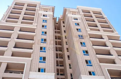 Apartment - 2 Bedrooms - 2 Bathrooms for sale in Vee Muruj - Smouha - Hay Sharq - Alexandria
