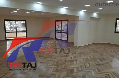 Apartment - 3 Bedrooms - 2 Bathrooms for rent in Abbas Al Akkad St. - 1st Zone - Nasr City - Cairo
