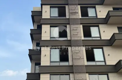Apartment - 3 Bedrooms - 2 Bathrooms for sale in Al Maqsad - New Capital Compounds - New Capital City - Cairo