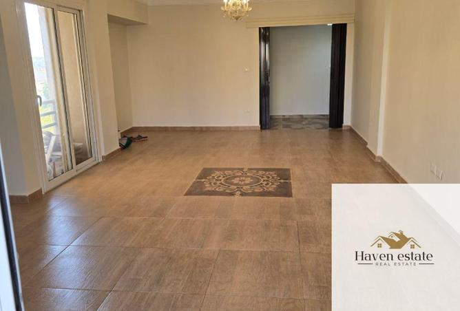 8400605 - Property Image 2