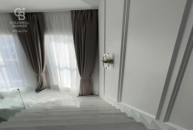 8104643 - Property Image 2