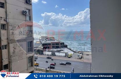 شقة - 3 غرف نوم - 2 حمامات للايجار في طريق الجيش - لوران - حي شرق - الاسكندرية