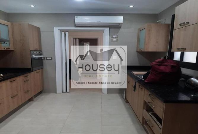 8260279 - Property Image 3