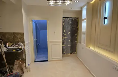 Apartment - 1 Bedroom - 1 Bathroom for sale in Rich Bake St. - 1st District - 6 October City - Giza