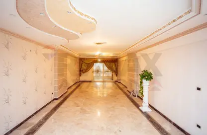 Apartment - 3 Bedrooms - 3 Bathrooms for sale in Smouha - Hay Sharq - Alexandria Apartment - 3 Bedrooms - 3 Bathrooms for sale in Smouha - Hay Sharq - Alexandria