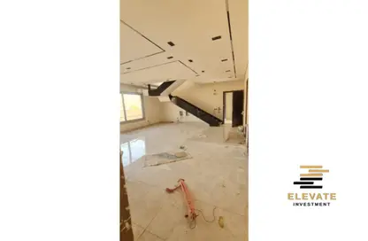 (بنتهاوس  (روف - 3 غرف نوم - 3 حمامات للايجار في فيلدج جيت - المستثمرين الجنوبية - مدينة القاهرة الجديدة - القاهرة