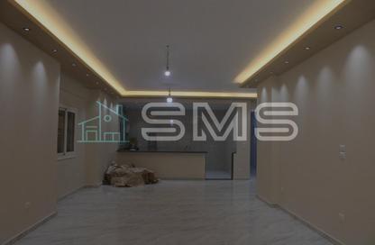 Apartment - 4 Bedrooms - 3 Bathrooms for rent in North Lotus - El Lotus - New Cairo City - Cairo