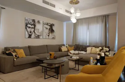 Villa - 4 Bedrooms - 5 Bathrooms for sale in Mivida - 5th Settlement Compounds - The 5th Settlement - New Cairo City - Cairo